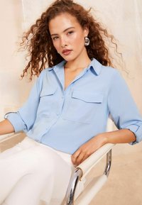 Friends Like These LONG SLEEVE UTILITY STYLE - REGULAR FIT - Button-down blouse - blue