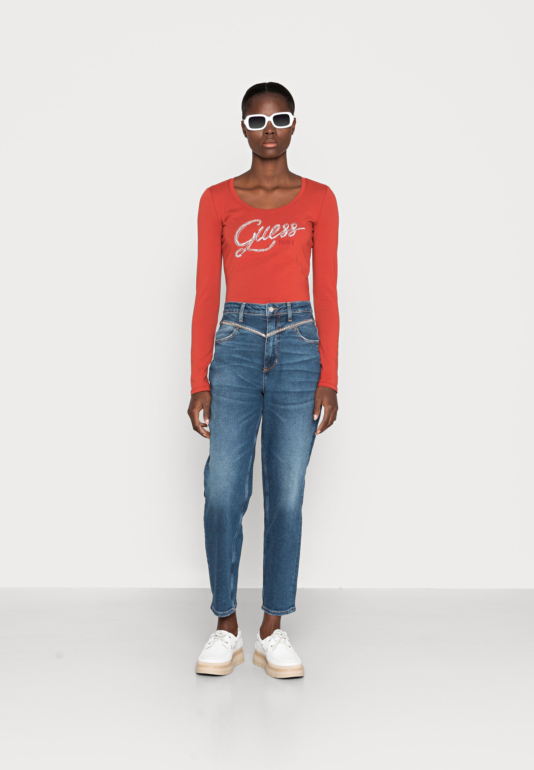 Guess MOM FRONT YOKE - Straight leg 
