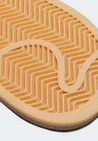 adidas Originals CAMPUS - Chaussures premiers pas - earth strata   cloud white   gum