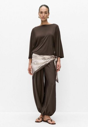 STOCKH LM Studio, ARABELLE SATIN SCARF - Sjaal - sun print