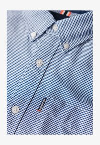 Niet geselecteerd, classic blue gingham