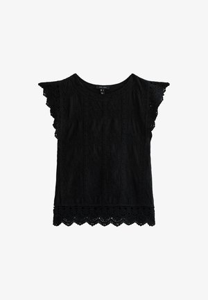 Top nero con maniche corte a scallop. Presenta ricami testurizzati e un orlo in pizzo decorativo. Tessuto morbido con vestibilità comoda.