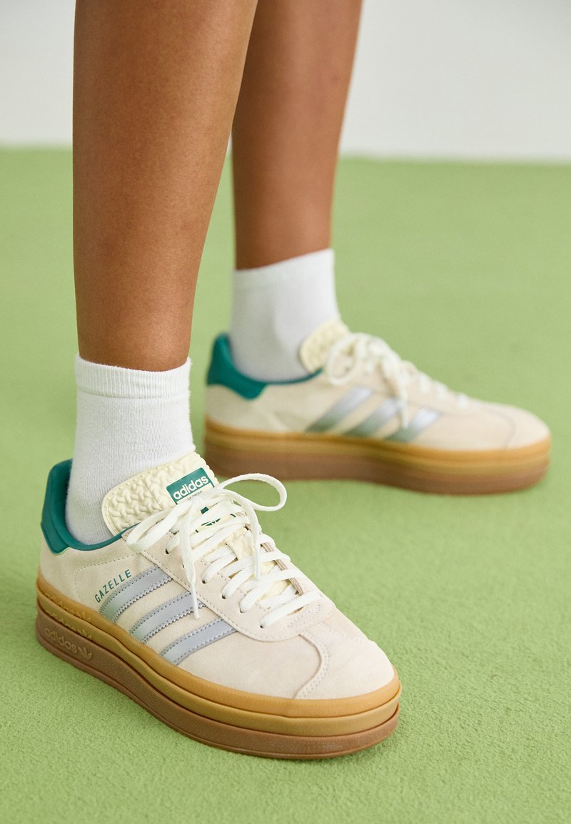 adidas gazelle silver green womens adidas Gazelle Bold Green Lucid Pink – GlobalSneakers main image 0