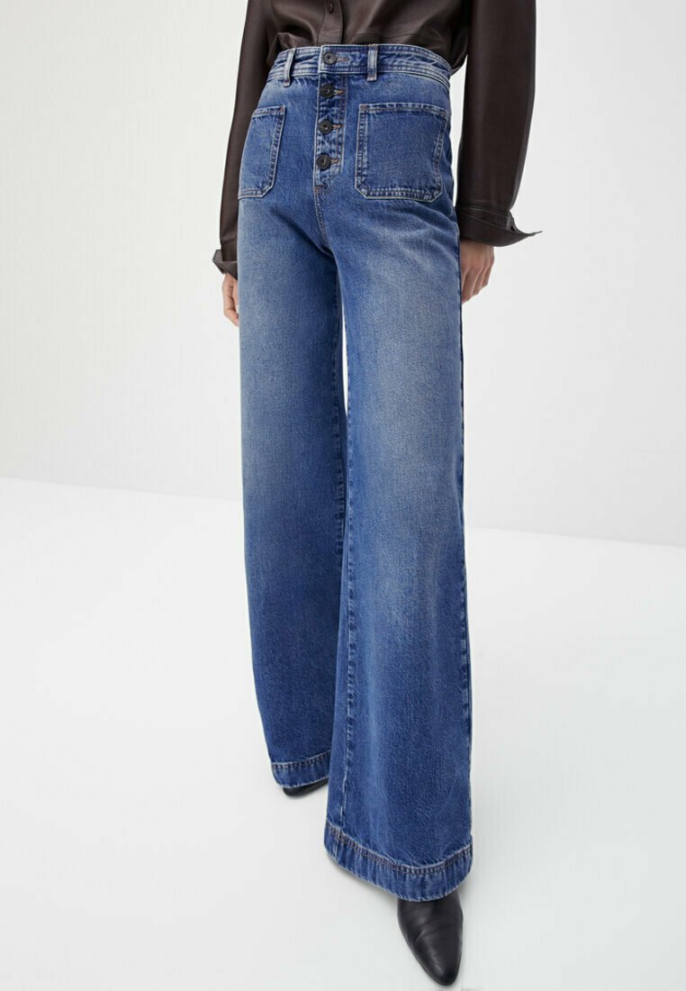 Massimo Dutti MIT TASCHEN UND WEITEM BEIN - Jeans a zampa - dark blue/blu  scuro - Zalando.it