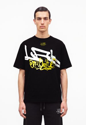 L/AB c/o Off-White, GRAFFITI TEE - Тениска с щампа - black