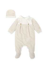 Rompers pour bébé rayé crème et beige avec manches longues, un col cranté et deux boutons en bois. Comprend un chapeau assorti à rayures.