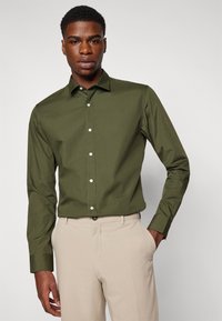 Jack & Jones JJJOE PLAIN - Chemise - forest night