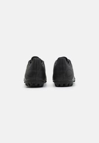 adidas Performance PREDATOR CLUB TF - Scarpe da calcio per terreni sintetici - core black
