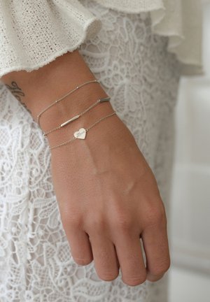 Glanzstücke München, Armbånd - silver-coloured