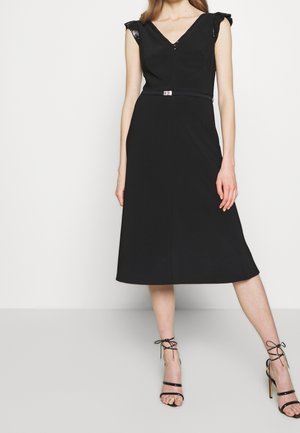 Sukienka z dżerseju