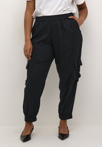 Kaffe Curve - MILLE  - Pantalones cargo - black deep Imagen en miniatura 1