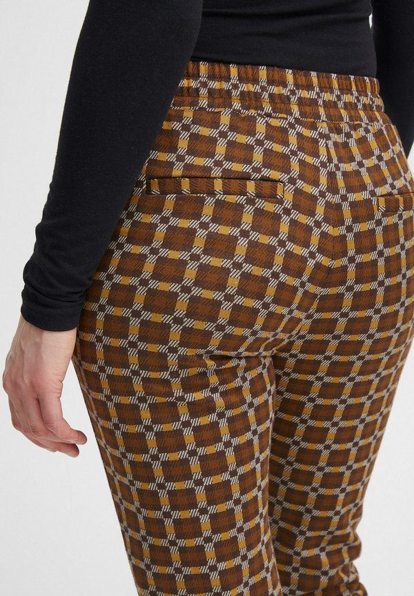 BYROWAN - Trousers - monks robe mix2