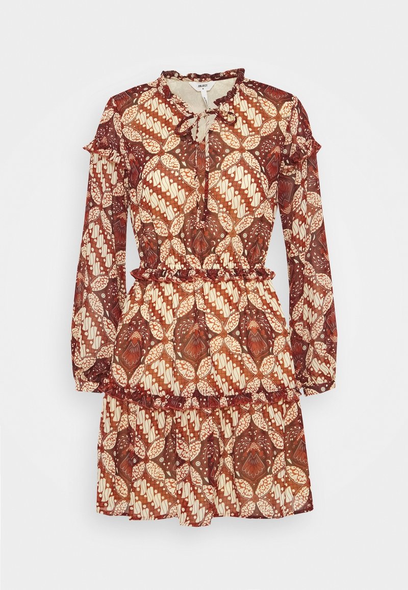 Langärmliges Kleid mit einem rötlich-braunen Blumenmuster, Rüschendetails, einem Bindekragen und einem gestuften Rockdesign.