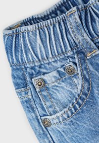 Name it NMNSYDNEY UNISEX - Brīva piegriezuma džinsi - light blue denim