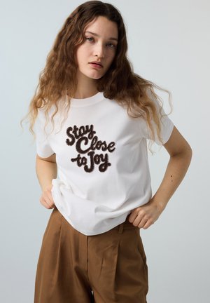 Ipekyol, IPEKYOL T-SHIRT T-SHIRT WITH SLOGAN EMBROIDERY - T-shirt imprimé - white