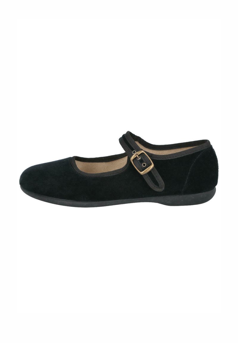 Bailarina de terciopelo negro con punta redondeada, banda elástica y un pequeño detalle de hebilla dorada. Forro interior suave y suela de goma flexible.