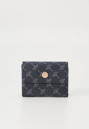 Marineblauwe neplederen portemonnee met een subtiel geometrisch patroon, voorzien van een ronde gouden knoopsluiting en een gestructureerde afwerking.