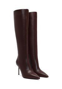 Knöchelhoche burgunderfarbene Lederstiefel mit spitzen Zehen und Stiletto-Absätzen, ausgestattet mit einem seitlichen Reißverschluss und glatter Oberfläche.