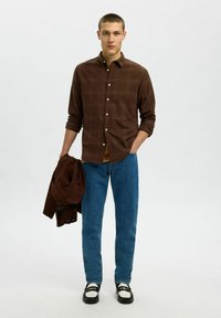Selected Homme SLIMOWEN-BRUSHED NOOS - Camisa - demitasse