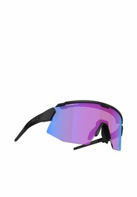 Gafas de sol deportivas negras con una gran lente curva teñida de púrpura y brazos laterales ajustables. Presentan un diseño aerodinámico y estilizado.