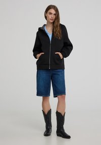 Terranova Felpa con zip - var nero