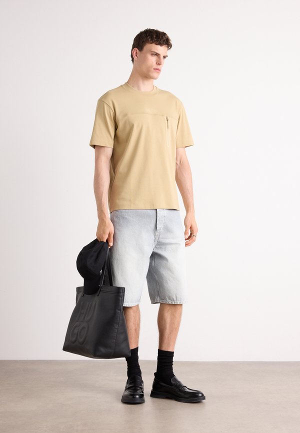 DUBI - Print T-shirt - medium beige3