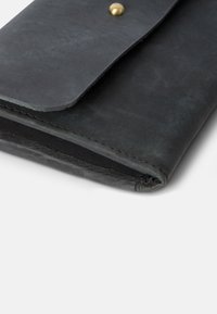HOLZRICHTER Berlin Wallet - schwarz anthrazit