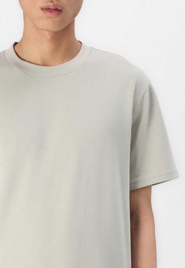 COOLING TEE - Basic T-shirt - beige2