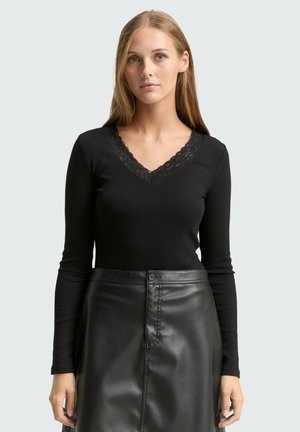 MIT SPITZEN-DETAIL - Bluse - deep black