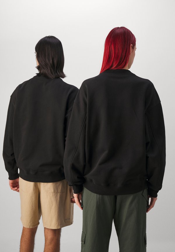 RELAXED CREW UNISEX - Sweatshirt2