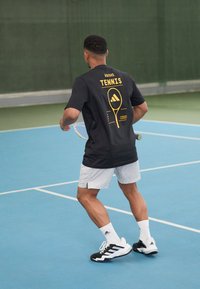 adidas Performance Spordi T-särk - schwarz