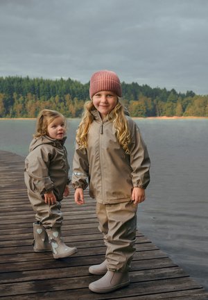 CeLaVi, RAINWEAR SUIT - ALL OVER PRINT, WITH FLEECE - Tute impermeabili - fungi