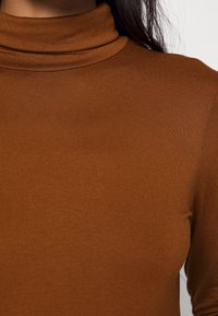 Kaffe KAYOKO - Langærmet T-shirt - toffee