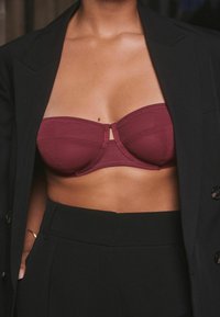 Self. NON PAD WIRED STRAPLESS - Mitmeti kinnitatav / paelteta rinnahoidja - burgundy red