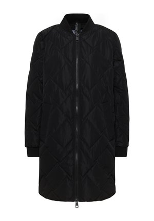 Sort quiltet lang jakke med frontlynlås, ribbede manchetter og en rund krave. Har et diagonalt mønster og sidelommer.