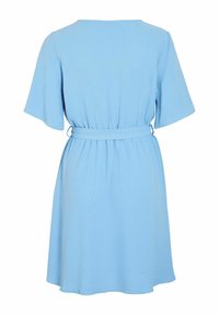Light blue short-sleeve dress with a belt at the waist, shown from the back, featuring a relaxed fit and knee-length hem.