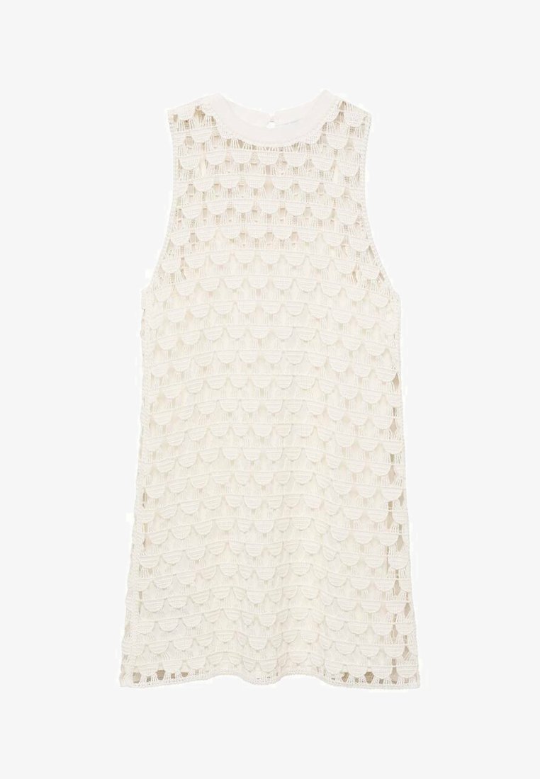 Kanten jurk in off-white met een gegolfd haakjespatroon, mouwloos ontwerp, ronde halslijn en een keyhole sluiting op de rug.