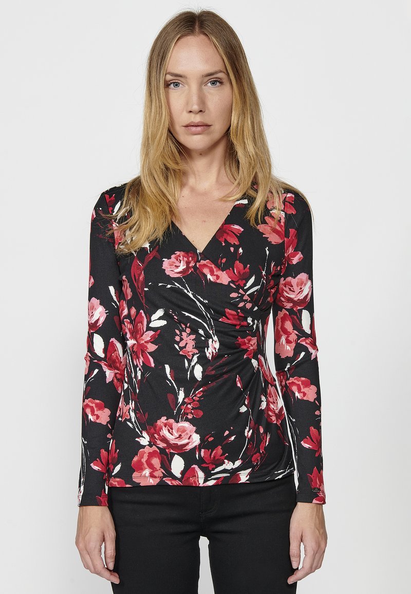 Koroshi Tops ar garām piedurknēm - black