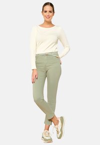 LolaLiza WITH BELT - Oprijete (skinny) kavbojke - khaki faded