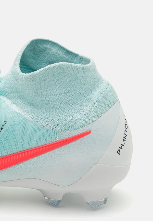 PHANTOM LUNA 2 PRO - Moulded stud football boots3