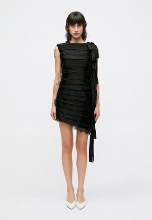 KARMEN DRESS - Koktailové šaty/večierkové šaty - black