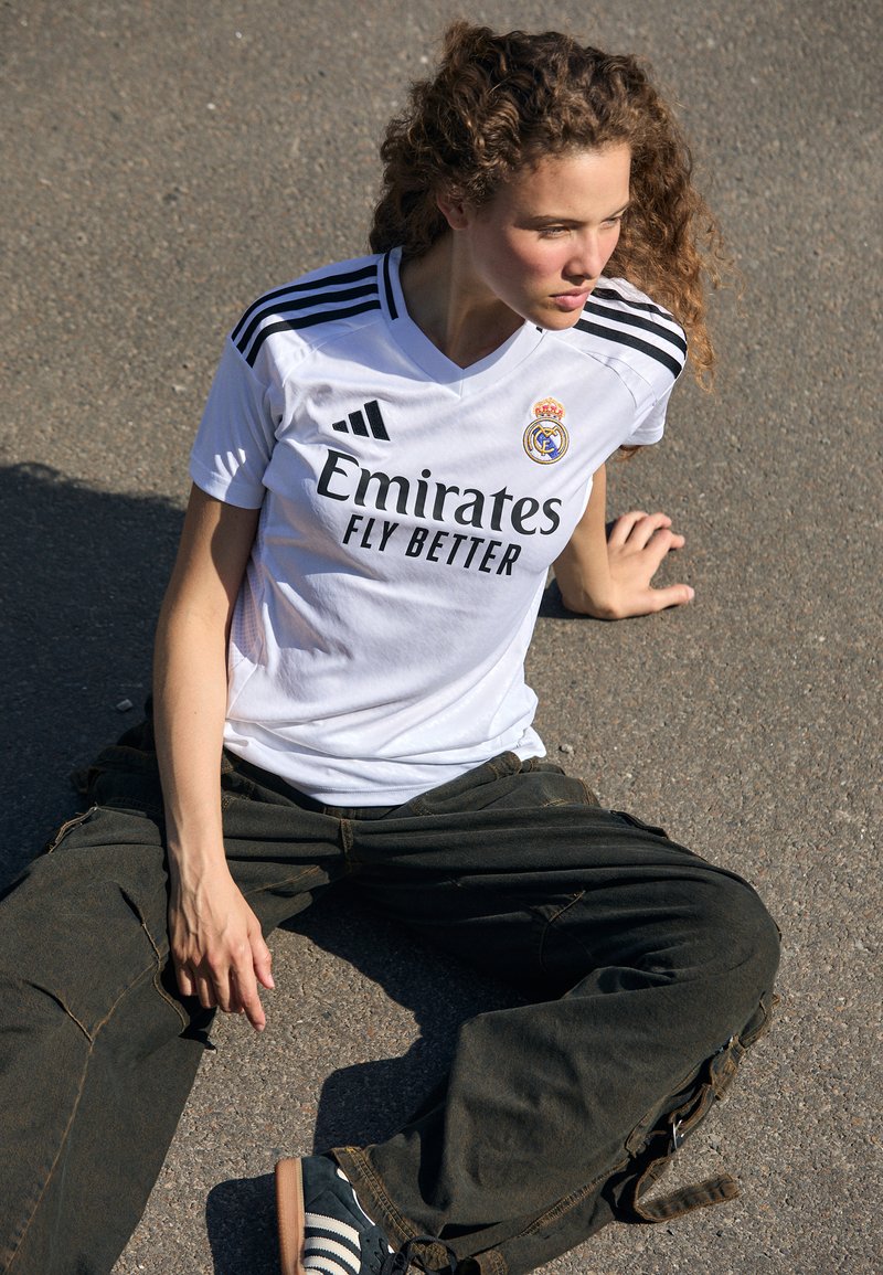 adidas Performance REAL MADRID HOME - Futbola krekls - white