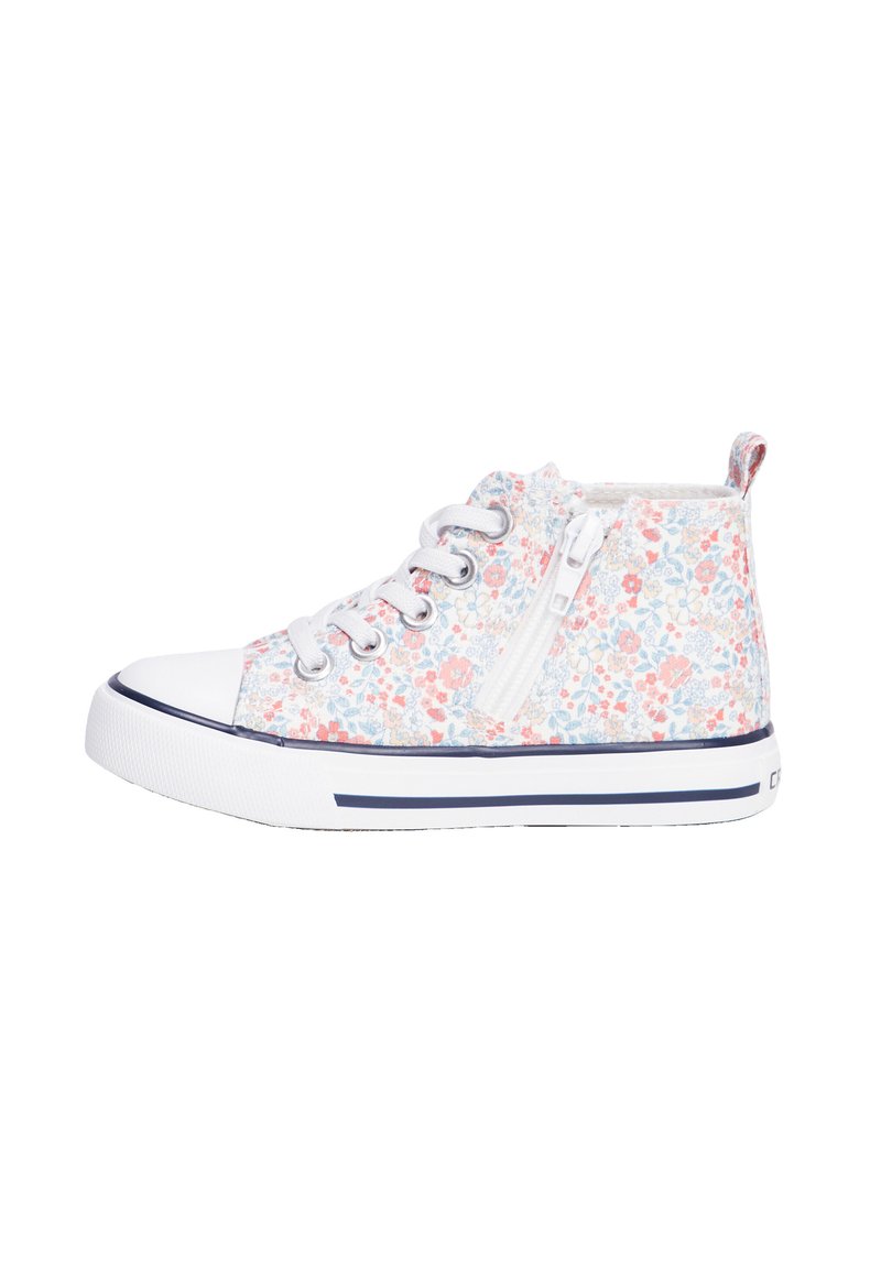 Zapatillas altas con un diseño de lona blanca y estampado floral, detalles en rosa y azul, puntera de goma blanca y cierre lateral con cremallera.