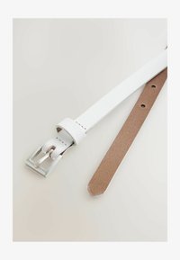 Non sélectionné, white