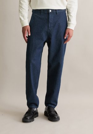 Tapered-Farkut - dark blue_multi_18