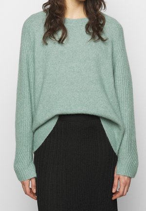 By Malene Birger Pullover - green
