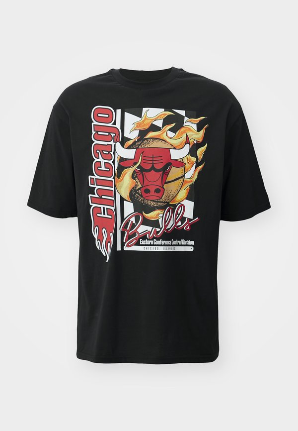 NBA CHICAGO BULLS FLAME OVERSIZE TEE - Club wear2