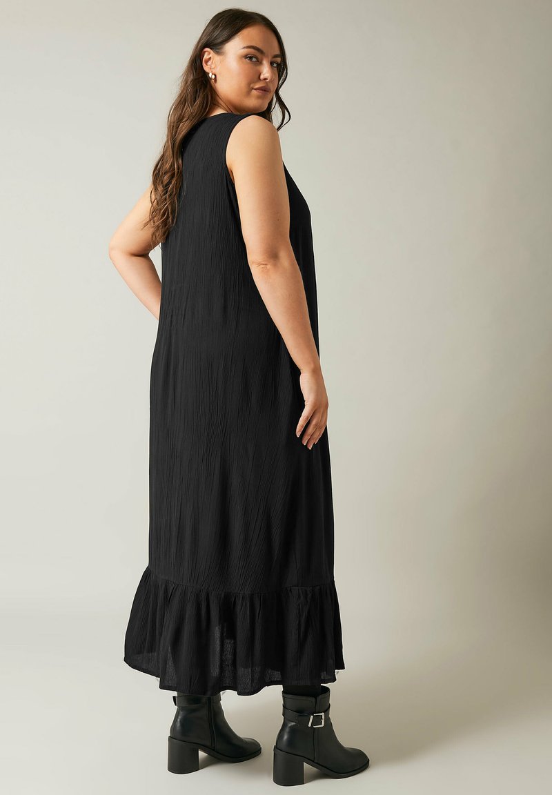 chinese dress ladies AT DUSK VELVET LACE CONTRAST MAXI DRESS main image 0