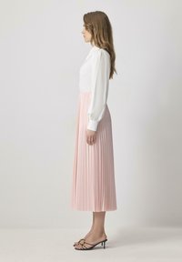 Touché Privé A-linjainen hame - pink