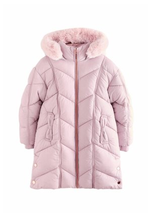 Giacca piumino rosa con trapuntatura a chevron, cappuccio foderato in pelliccia, zip frontale e tasche laterali con fiocchi. Texture morbida e silhouette oversize.